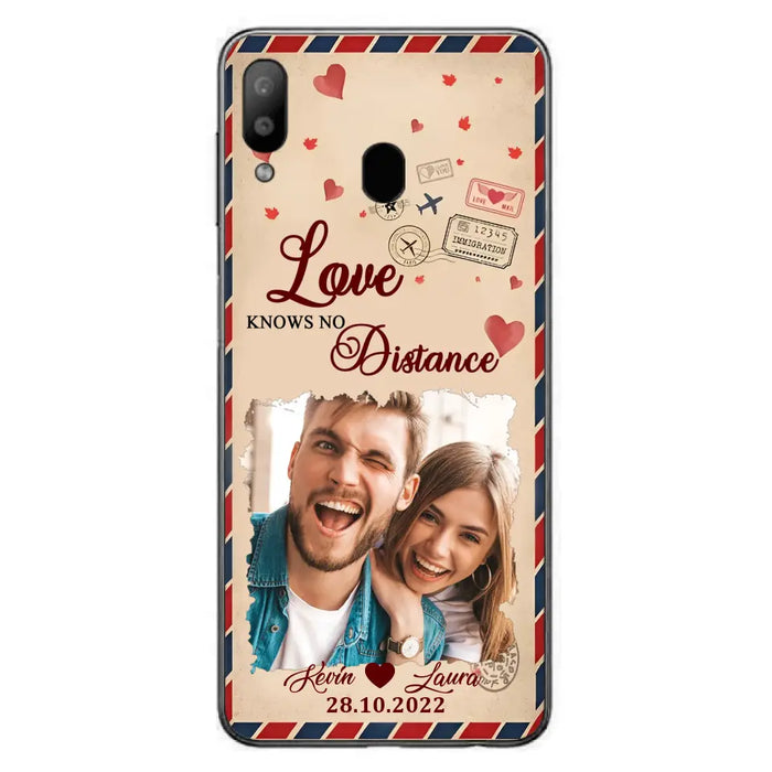 Custom Personalized Couple Phone Case - Gift Idea For Couple/ Valentines Day - Upload Photo - Love Knows No Distance - Case For iPhone/ Samsung