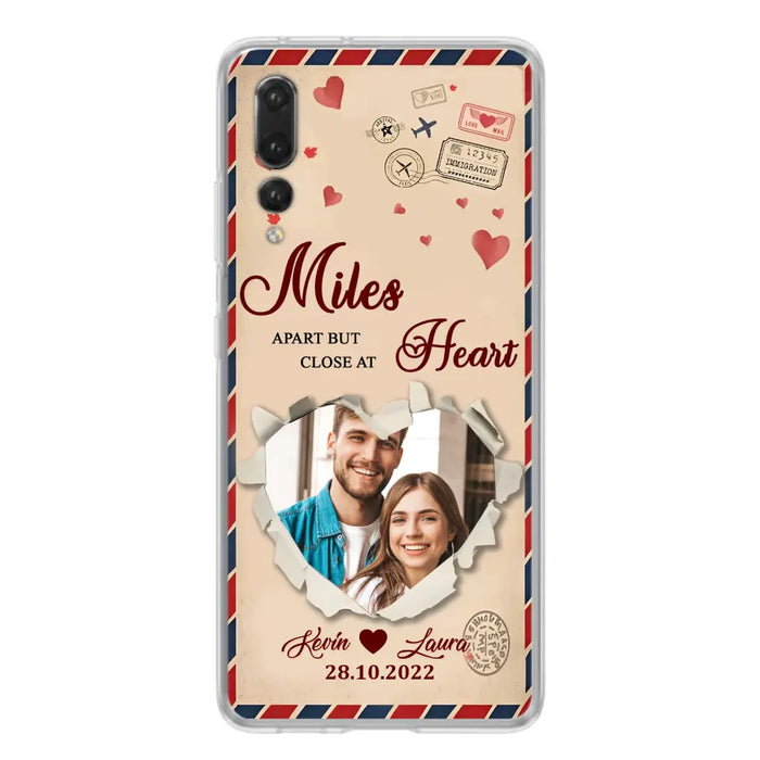 Custom Personalized Couple Phone Case - Gift Idea For Couple/Valentines Day - Upload Photo - Miles Apart But Close At Heart - Case For Oppo/ Xiaomi/ Huawei