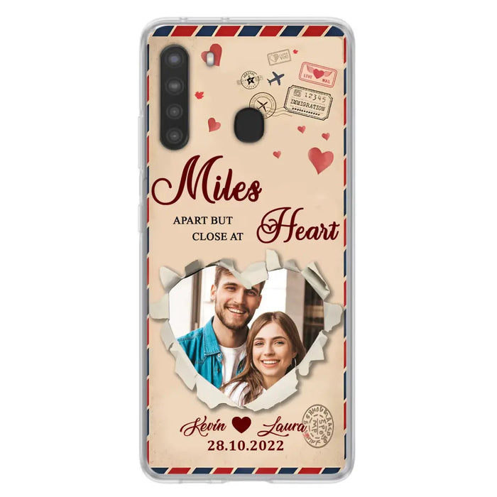 Custom Personalized Couple Phone Case - Gift Idea For Couple/ Valentines Day - Upload Photo - Miles Apart But Close At Heart - Case For iPhone/ Samsung