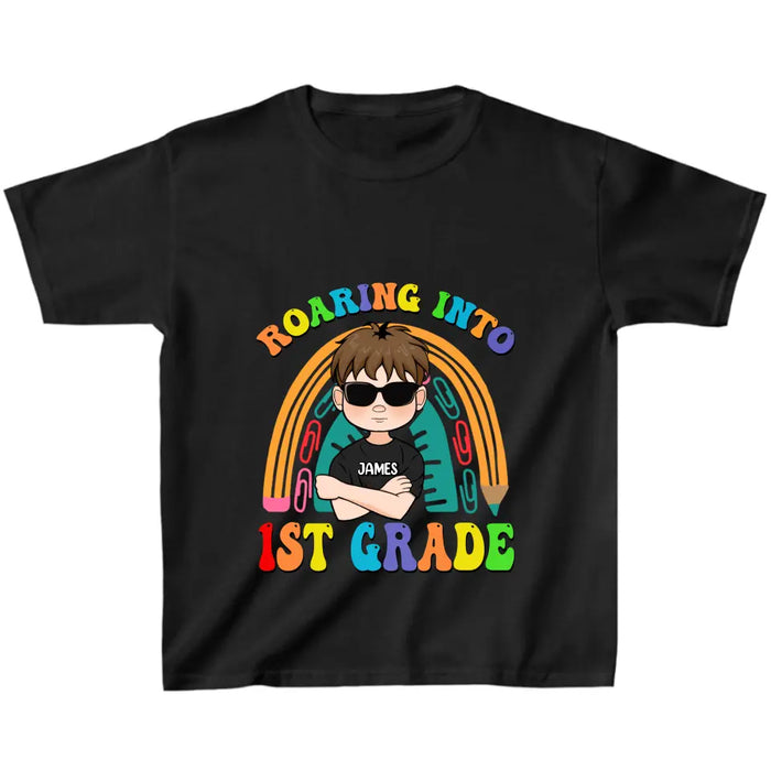 Custom Personalized Back To School T-Shirt - Gift For Girls/ Boys - Roaring Into 1St Grade