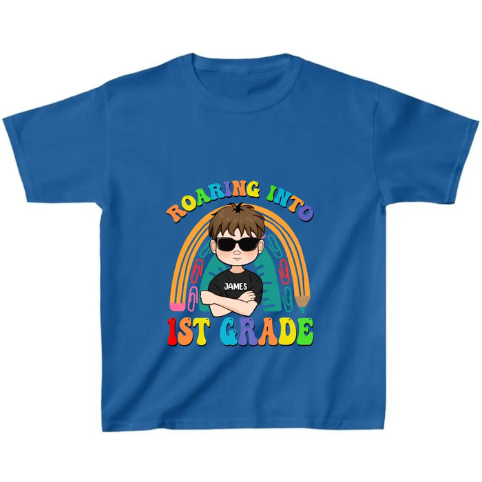 Custom Personalized Back To School T-Shirt - Gift For Girls/ Boys - Roaring Into 1St Grade