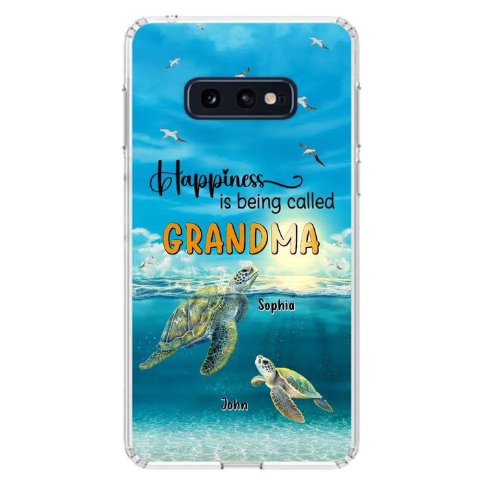 Custom Personalized Grandma Mom Turtle Phone Case - Gift Idea For Grandma - Up to 10 Kids - Happiness Is Being Called Grandma - Case For iPhone, Samsung