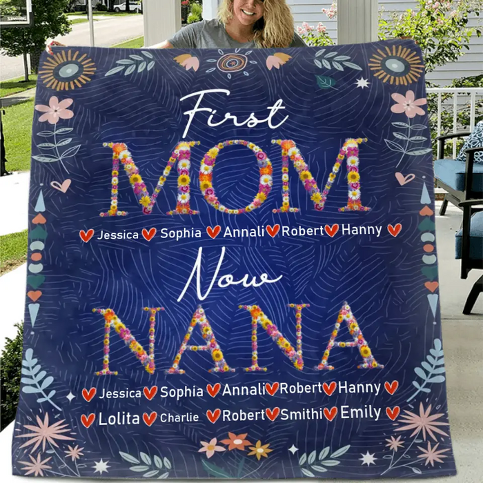 Custom Personalized Mom Grandma Quilt/ Fleece Throw Blanket - Gift Idea For Grandma/Mother's Day - Upto 5 Kids, 10 Grandkids - First Mom Now Nana