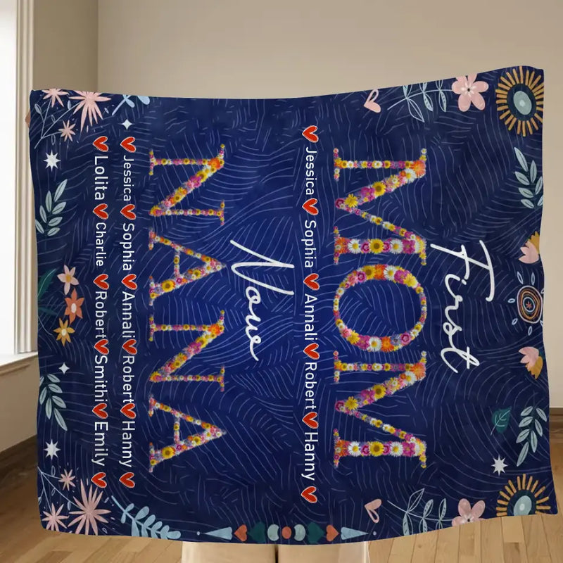 Personalized Mom Grandma Quilt/Fleece Throw Blanket - Gift Idea For Grandma/Mother's Day - Up to 5 Kids, 10 Grandkids - First Mom Now Nana