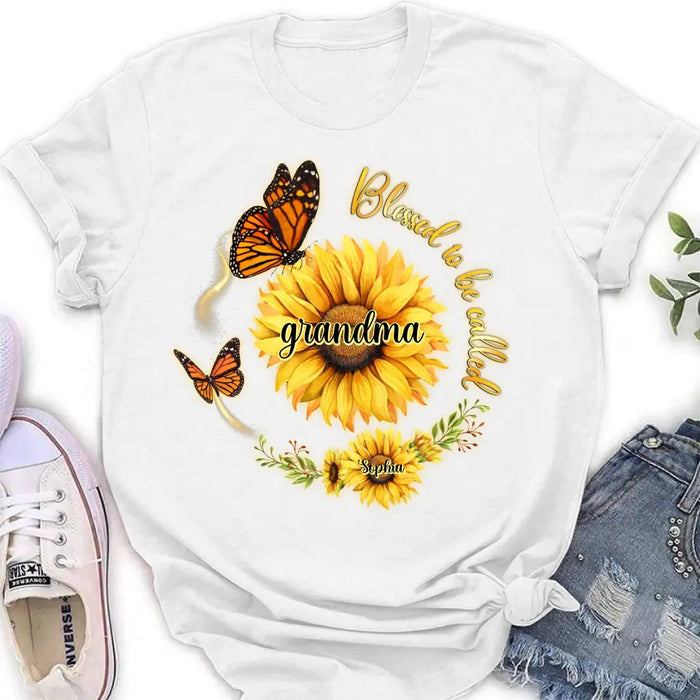 Custom Personalized Sunflower Shirt/ Hoodie - Up to 10 Kids - Mother's Day Gift Idea for Mom/Grandma