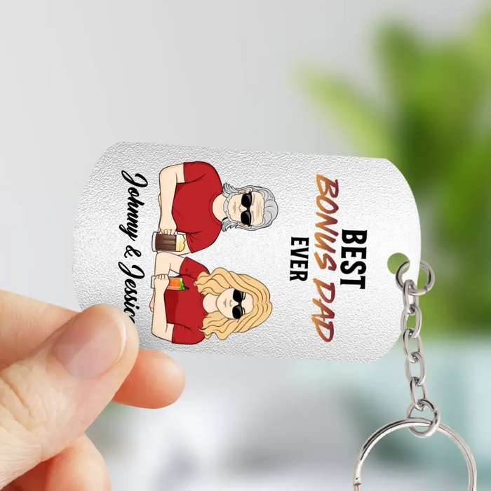 Custom Personalized Bonus Dad Aluminum Keychain - Gift Idea For Dad/Father's Day - Look At You Landing My Mom And Getting Me As A Bonus Love