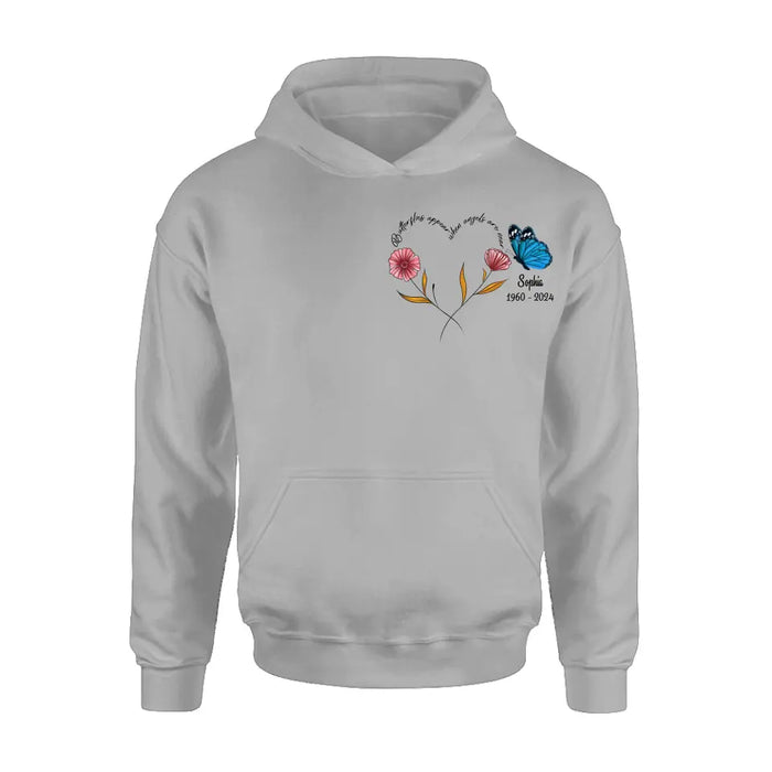 Custom Personalized Memorial Shirt/Hoodie - Memorial Gift Idea for Mother's Day/Father's Day - Butterflies Appear When Angels Are Near