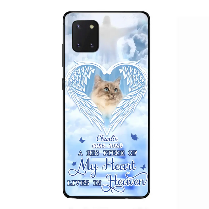 Custom Personalized Memorial Pet Phone Case - Upload Photo - Memorial Gift Idea For Pet Owner - A Big Piece Of My Heart Lives In Heaven - Case For iPhone/ Samsung