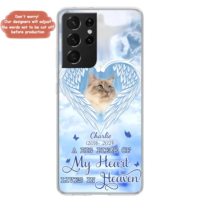 Custom Personalized Memorial Pet Phone Case - Upload Photo - Memorial Gift Idea For Pet Owner - A Big Piece Of My Heart Lives In Heaven - Case For iPhone/ Samsung