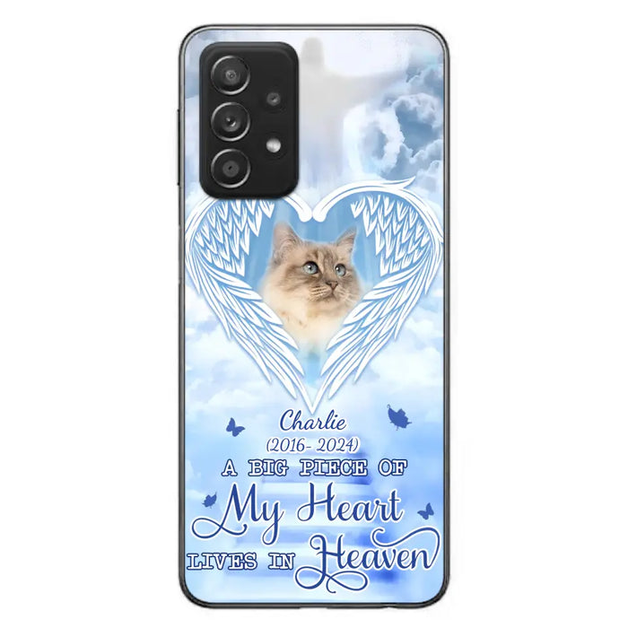 Custom Personalized Memorial Pet Phone Case - Upload Photo - Memorial Gift Idea For Pet Owner - A Big Piece Of My Heart Lives In Heaven - Case For iPhone/ Samsung