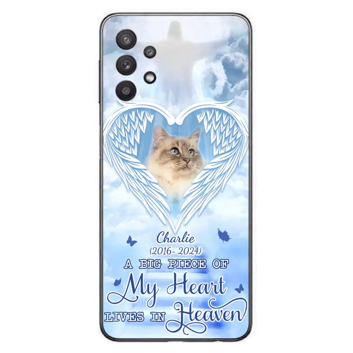 Custom Personalized Memorial Pet Phone Case - Upload Photo - Memorial Gift Idea For Pet Owner - A Big Piece Of My Heart Lives In Heaven - Case For iPhone/ Samsung