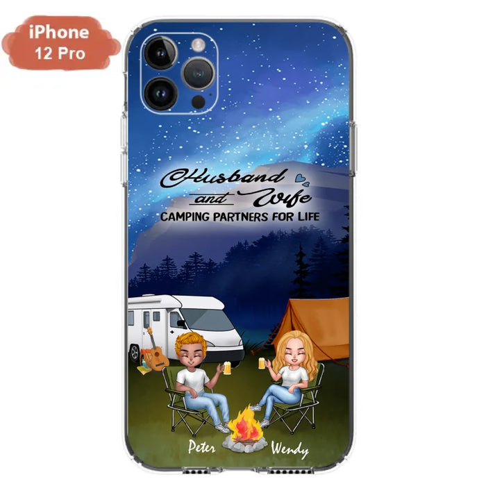 Custom Personalized Camping Night Chibi Phone Case - Couple With Upto 2 Dogs - Gift Idea For Camping Lover - Case For iPhone And Samsung