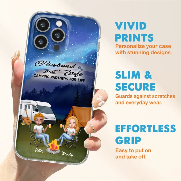 Custom Personalized Camping Night Chibi Phone Case - Couple With Upto 2 Dogs - Gift Idea For Camping Lover - Case For iPhone And Samsung