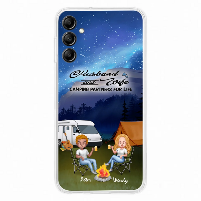 Custom Personalized Camping Night Chibi Phone Case - Couple With Upto 2 Dogs - Gift Idea For Camping Lover - Case For iPhone And Samsung