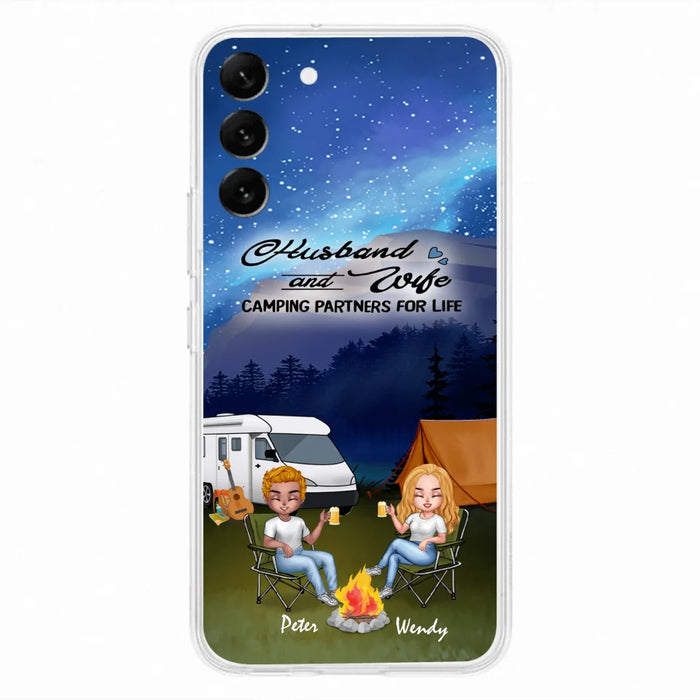 Custom Personalized Camping Night Chibi Phone Case - Couple With Upto 2 Dogs - Gift Idea For Camping Lover - Case For iPhone And Samsung