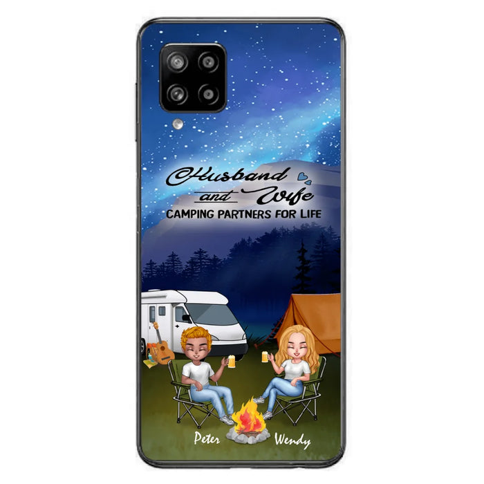 Custom Personalized Camping Night Chibi Phone Case - Couple With Upto 2 Dogs - Gift Idea For Camping Lover - Case For iPhone And Samsung