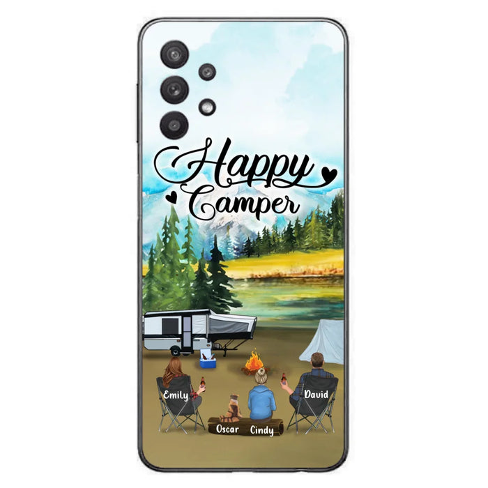 Custom Personalized Camping Phone Case - Parents With 1 Kid And 1 Pet - Best Gift For Family - Happy Camper - Case For iPhone And Samsung