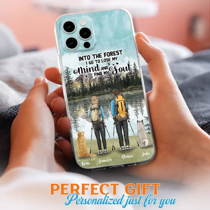 Custom Personalized Hiking Couple With Dogs Phone Case - Couple With Upto 2 Pets - Case For iPhone and Samsung - Q67GXN