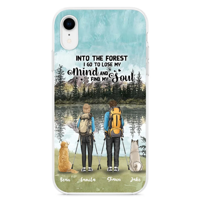 Custom Personalized Hiking Couple With Dogs Phone Case - Couple With Upto 2 Pets - Case For iPhone and Samsung - Q67GXN