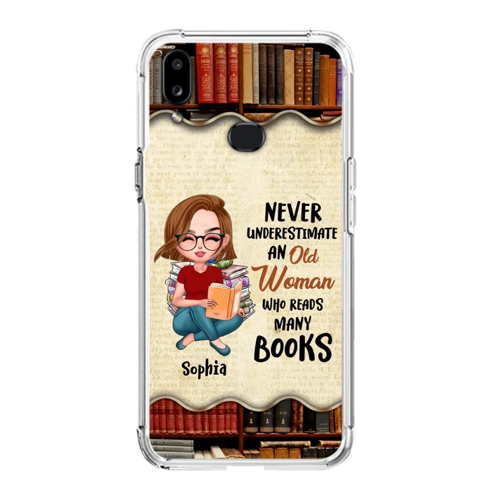 Custom Personalized Old Woman Books Phone Case -  Gift Idea For Books Lover - Case For iPhone And Samsung