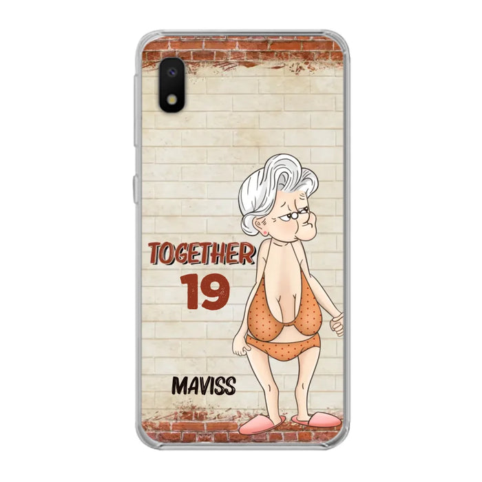 Custom Personalized Old Couple Phone Case - Gift Idea For Old Couple - Gift For Him/Her - Case For iPhone And Samsung