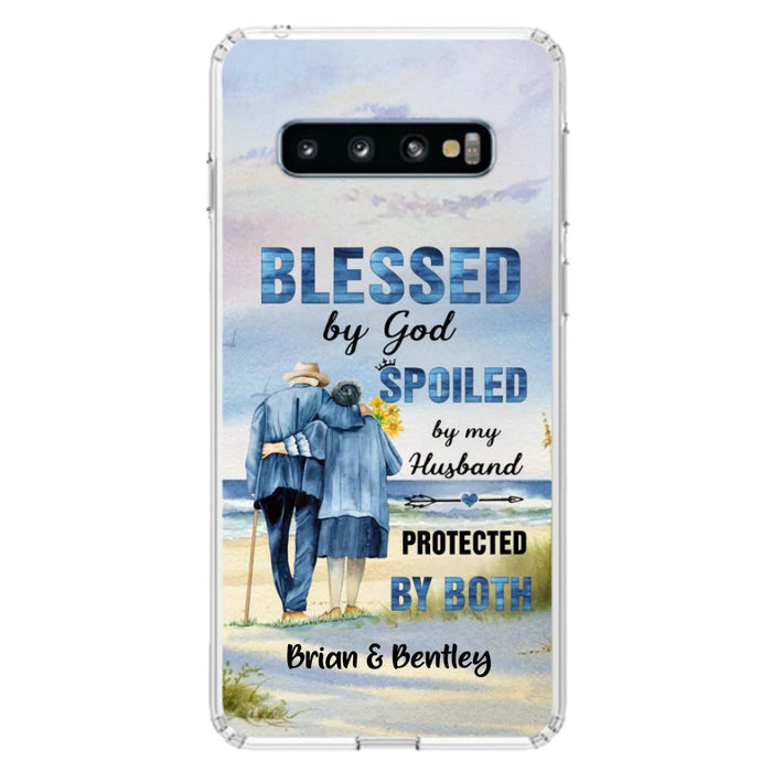 Custom Personalized Old Couple Phone Case - Best Gift Idea For Grandparents - Case For iPhone, Samsung and Xiaomi