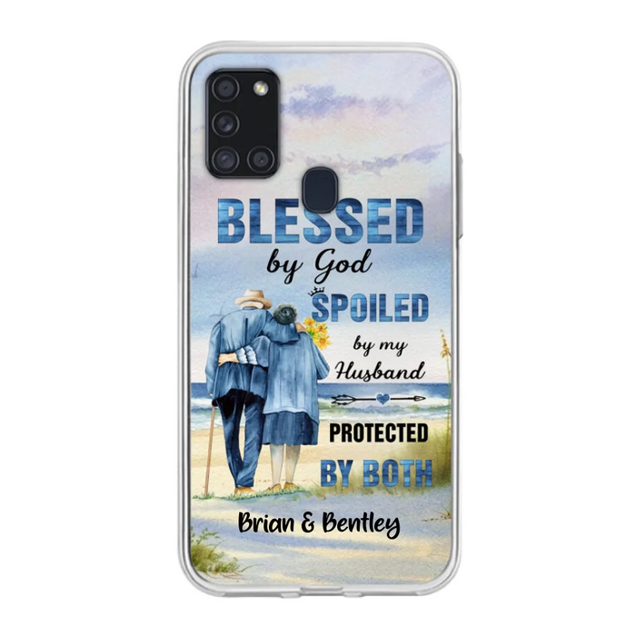 Custom Personalized Old Couple Phone Case - Best Gift Idea For Grandparents - Case For iPhone, Samsung and Xiaomi