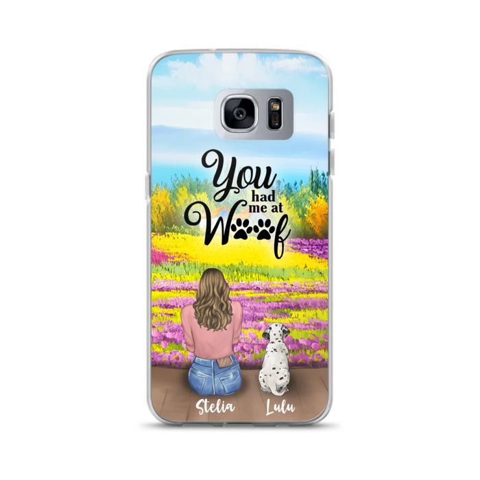 Custom Personalized Dog Mom With Flowers Background Phone Case - Gifts For Dog Lovers With Upto 4 Dogs - You Had Me At Woof - Case For iPhone, Samsung And Xiaomi - L4E2ZU