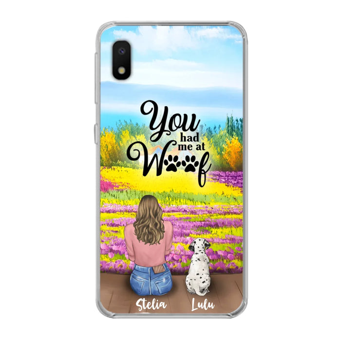 Custom Personalized Dog Mom With Flowers Background Phone Case - Gifts For Dog Lovers With Upto 4 Dogs - You Had Me At Woof - Case For iPhone, Samsung And Xiaomi - L4E2ZU