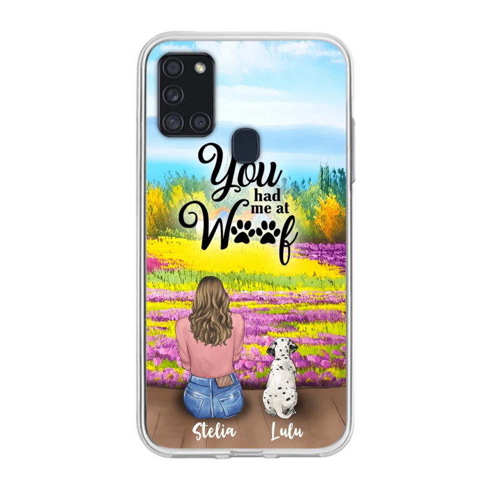 Custom Personalized Dog Mom With Flowers Background Phone Case - Gifts For Dog Lovers With Upto 4 Dogs - You Had Me At Woof - Case For iPhone, Samsung And Xiaomi - L4E2ZU