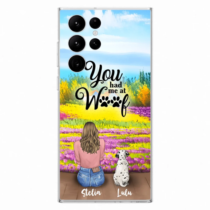 Custom Personalized Dog Mom With Flowers Background Phone Case - Gifts For Dog Lovers With Upto 4 Dogs - You Had Me At Woof - Case For iPhone, Samsung And Xiaomi - L4E2ZU