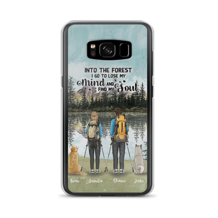 Custom Personalized Hiking Couple With Dogs Phone Case - Couple With Upto 2 Pets - Case For iPhone and Samsung - Q67GXN