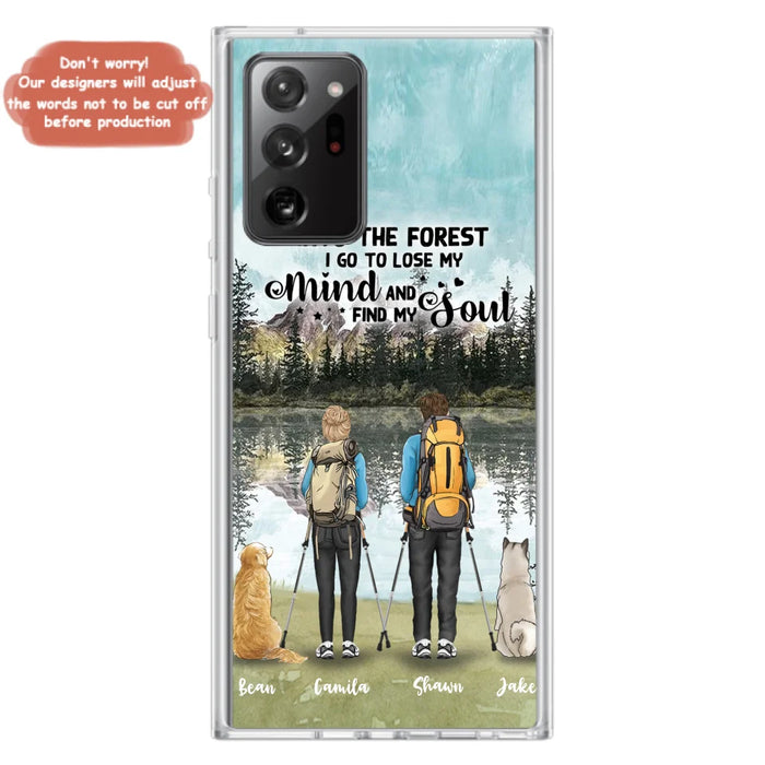 Custom Personalized Hiking Couple With Dogs Phone Case - Couple With Upto 2 Pets - Case For iPhone and Samsung - Q67GXN