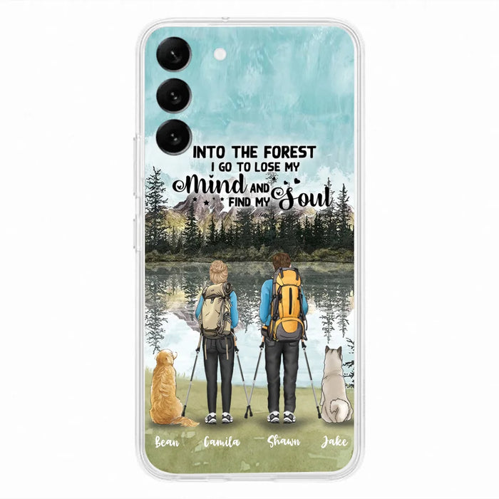 Custom Personalized Hiking Couple With Dogs Phone Case - Couple With Upto 2 Pets - Case For iPhone and Samsung - Q67GXN