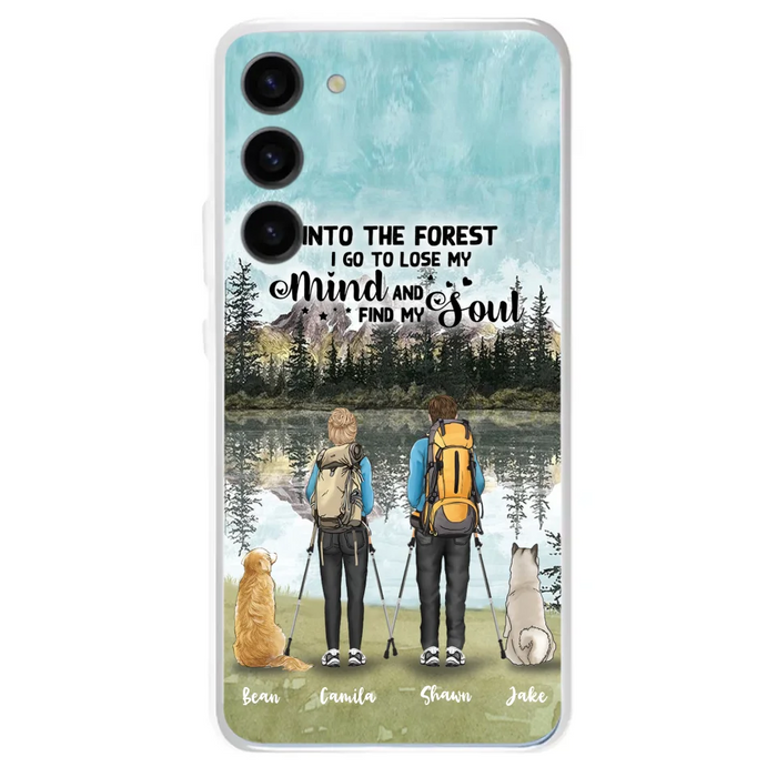 Custom Personalized Hiking Couple With Dogs Phone Case - Couple With Upto 2 Pets - Case For iPhone and Samsung - Q67GXN