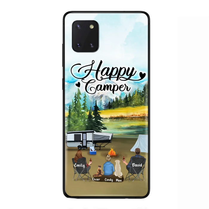 Custom Personalized Camping Phone Case - Parents With 1 Kids And 2 Pets - Best Gift For Family - Happy Camper - Case For iPhone And Samsung