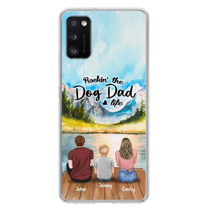 Custom Personalized Parents Pet Phone Case - Parents With 1 Kids And Upto 2 Pets - Case For iPhone And Samsung