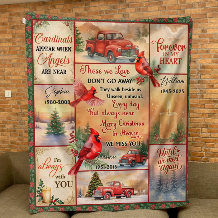 Personalized Christmas Memorial Fleece Throw Blanket / Quilt – Cardinals Appear When Angels Are Near, Merry Christmas in Heaven, Sympathy Gift for Loss of Loved One