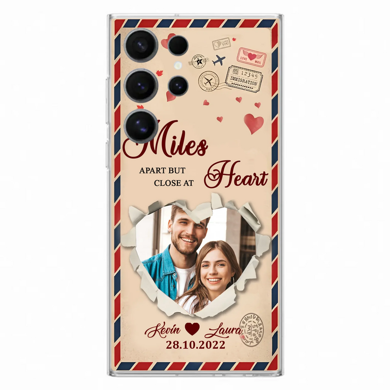 Custom Personalized Couple Phone Case - Gift Idea For Couple/ Valentines Day - Upload Photo - Miles Apart But Close At Heart - Case For iPhone/ Samsung
