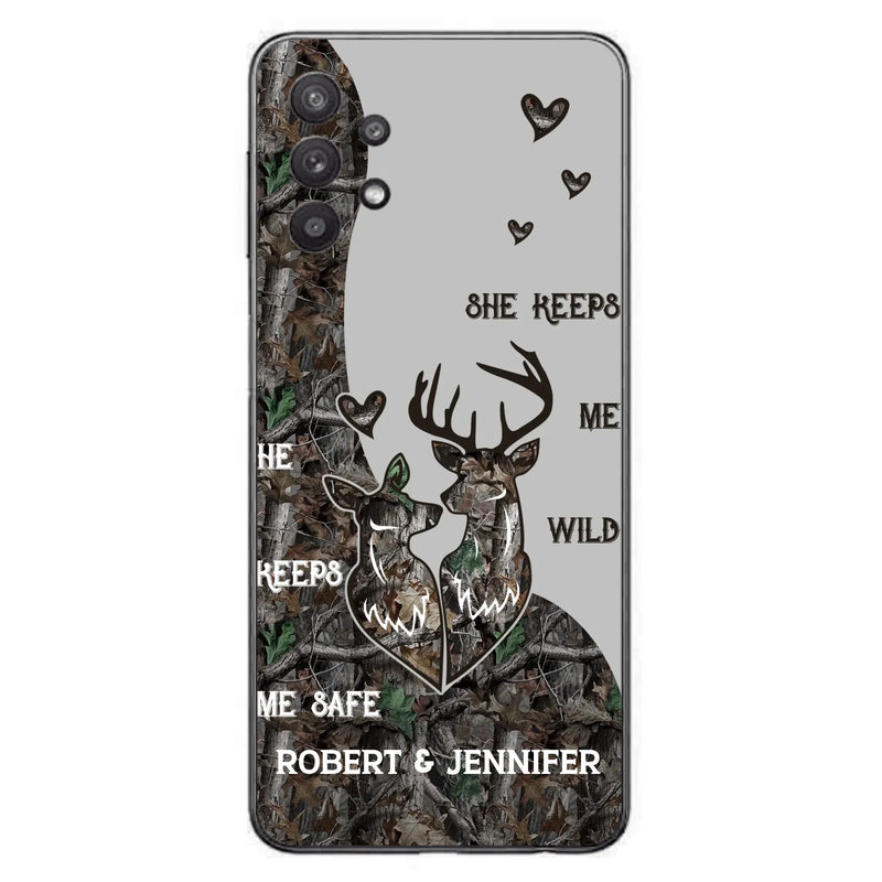 Custom Personalized Deer Couple Phone Case - Gift Idea For Couple - He Keeps Me Safe She Keeps Me Wild - Case For iPhone/Samsung