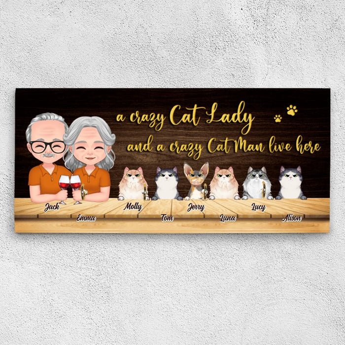 Custom Personalized Cat Couple Key Holder - Upto 6 Cats - Gift Idea for Couple/Cat Lover - A Crazy Cat Lady And A Crazy Cat Man Live Here